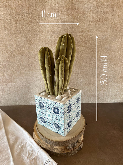 Opuntia in light green cotton with fruits, height 56 ​​cm, complete with ceramic vase