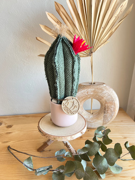 Mini Cactus in cotone verde scuro mélange, vaso in ceramica rosa pallido, h circa 21 cm - fiore staccabile.