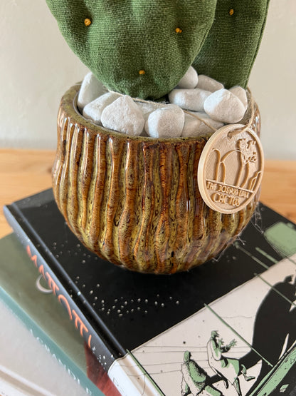 Opuntia Midi in cotone verde medio, vaso in ceramica lucida marrone- in pronta consegna