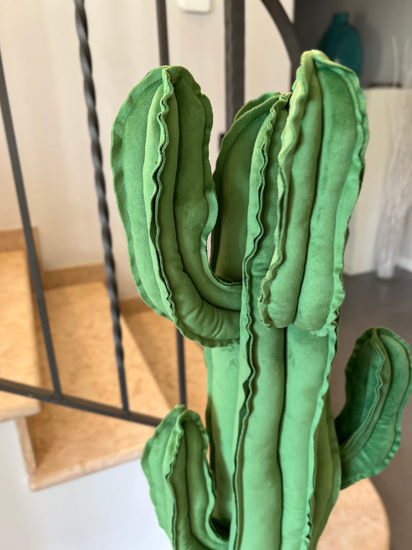 Big cactus in velluto verde avocado altezza 117 cm IN PRONTA CONSEGNA