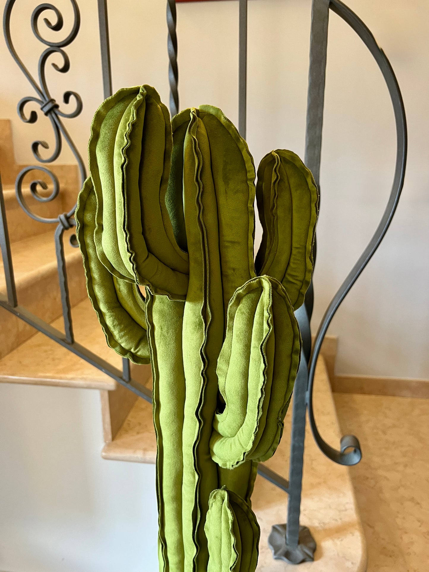 Big cactus in velluto verde brillante altezza 116 cm IN PRONTA CONSEGNA