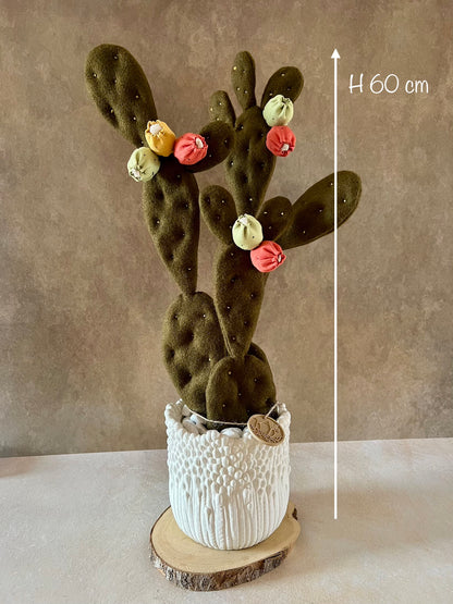 Opuntia in wool fabric complete with white ceramic vase and decorative stones.